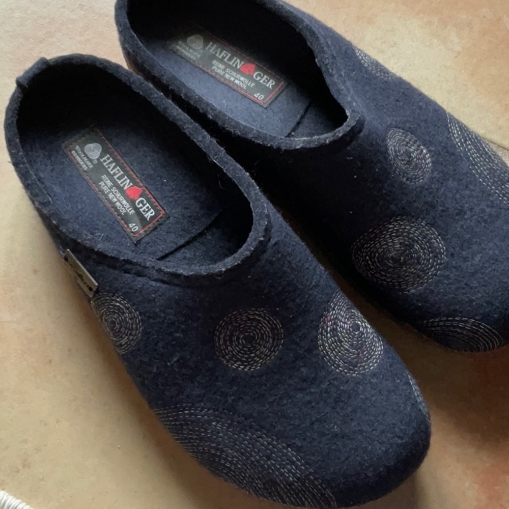 Haflinger “Spirit” wool clogs.